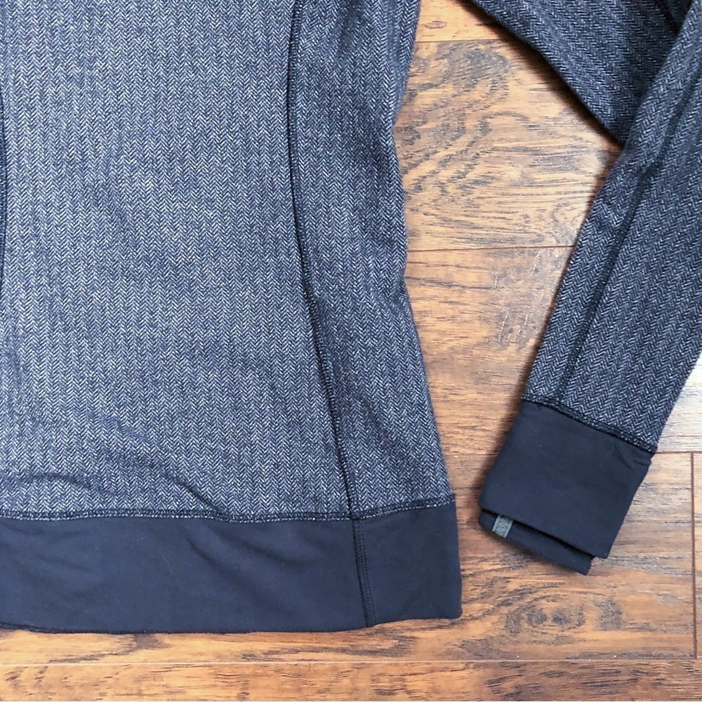 Lululemon • Think Fast Hoodie Heathered Herringbone Black chevron pullover Rulu - Picture 6 of 13
